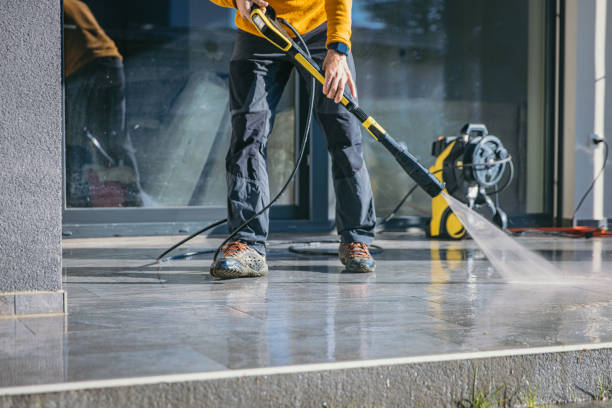 Professional Pressure Washing Services in East Liverpool, OH
